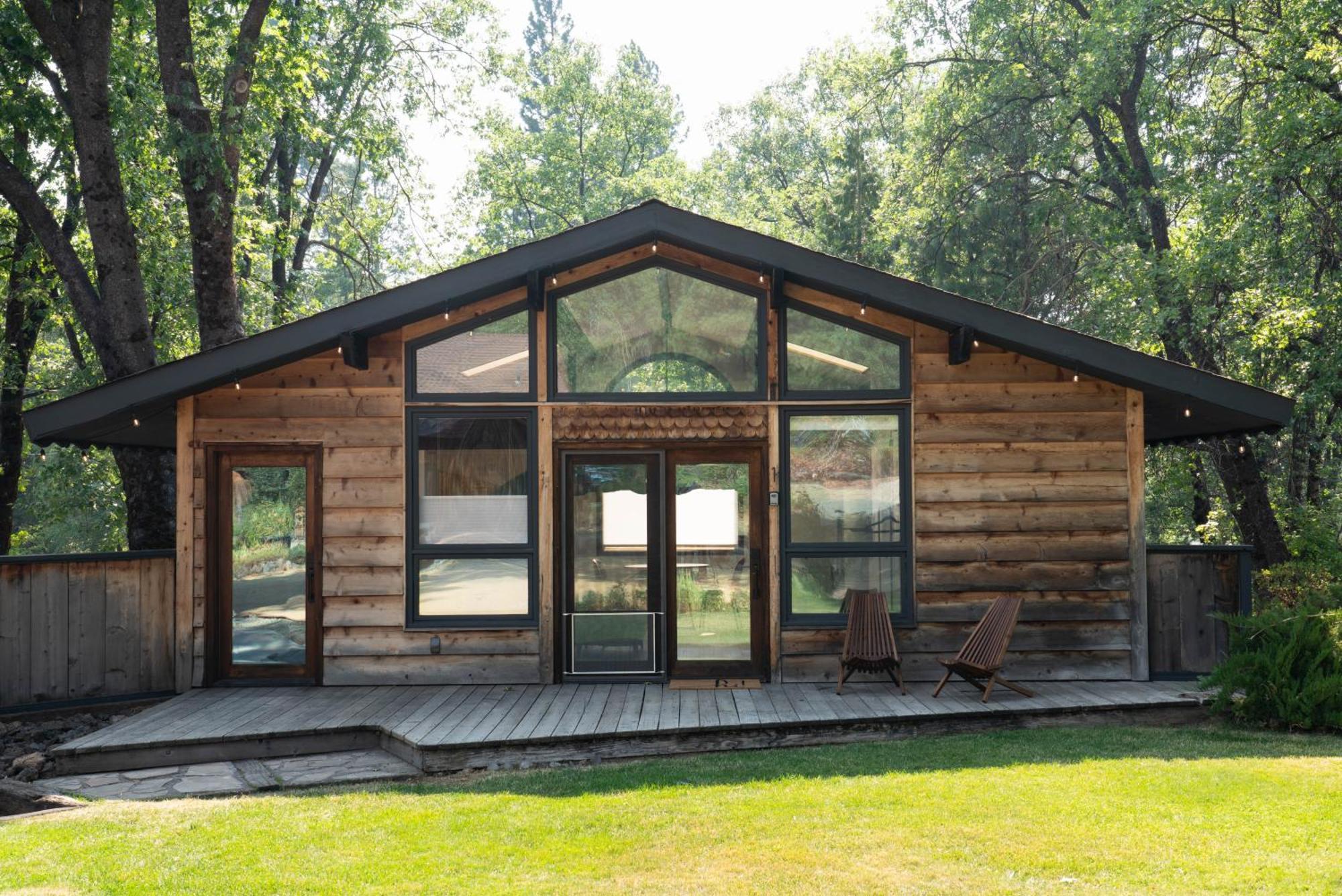 Basecamp Lodge Mount Shasta Exteriér fotografie
