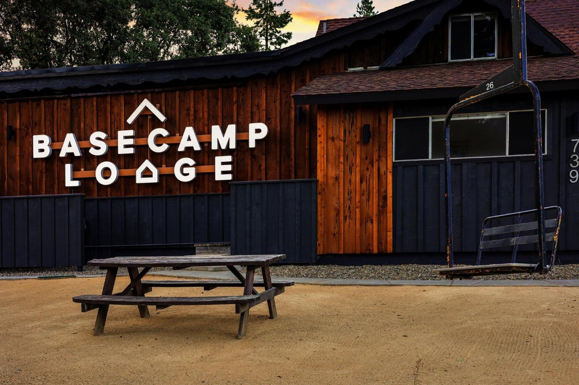 Basecamp Lodge Mount Shasta Exteriér fotografie